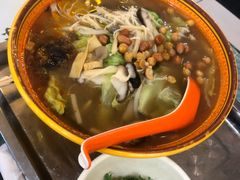 -红鼻子桂林米粉(金唐新光界店)
