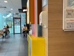 -麦当劳(假日广场店)