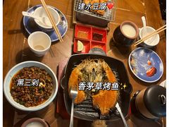 -雀舞云南菜(天津天河城购物中心店)