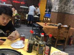 -濠轩阁特色生蚝火锅(水湾路店)