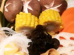 -呷哺呷哺(融创茂店)