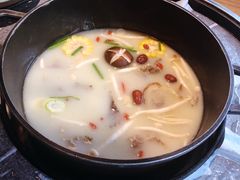 -三人行骨头王火锅(长寿店)