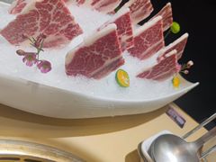 -余欢领鲜火锅(新街口店)
