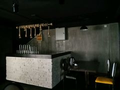-郑贵初烧烤·烤凤爪的发明者(王家湾店)