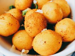 孜然小土豆-炉小二铜锅牛蛙•川湘菜(三里屯店)