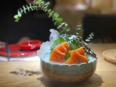三文鱼刺身-江左尚白日本料理(万象城店)