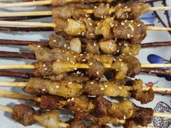 羊肉串-毛辣果·贵州红酸汤牛肉火锅(西单店)