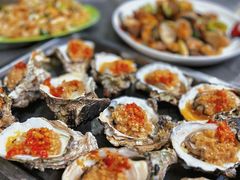 -蚝哥花姐湛江烤生蚝(美丽湾市场店)