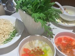 -犇鼎牛潮汕牛肉火锅(新辰里学清路店)