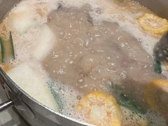 -肥仔文澳门猪骨煲(南京西路店)