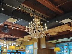 -领鲜活海鲜榴莲自助火锅(东门店)