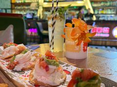 -Famous肥猫墨西哥音乐餐吧(五棵松华熙LIVE店)