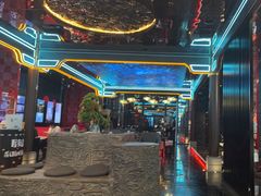 -屋有岛沉浸游戏旗舰店(中山公园店)