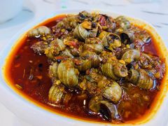 -凤凰路何眼镜香辣蟹(花果园店)