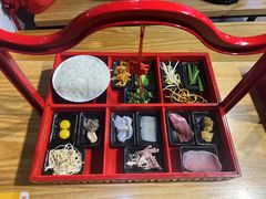 -勺子米线·云南传统小吃市集(四方街店)