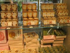 -好利来(东四店)