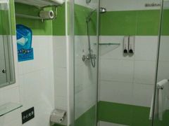 -7天酒店·广州天河公园地铁站店