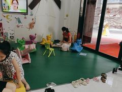 -雅悦齿科(顾村公园店)