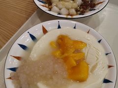 -正南齐北·老街糯米团(洪崖洞店)