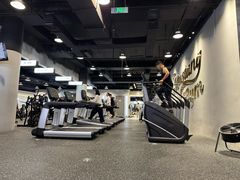 -TMG潮流健身(奥体莲荷里店)