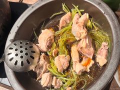 -云海肴·汽锅鸡·云南代表菜(浦江欢乐颂店)