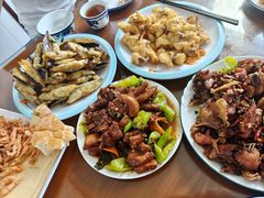 -美顺香食府鱼头老店(雪野湖店)
