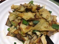 -刘胖子家常菜·蹄花焖藕(中南店)