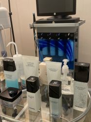 -JNK皮肤管理中心