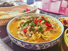 -山明水秀大饭店
