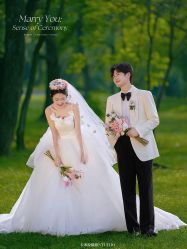 -卡米拉婚纱摄影工作室(金汇广场店)