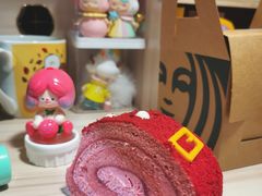草莓红丝绒-星巴克(潍坊胜利东街银座商城店)