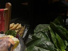 -湊湊火锅·茶憩(杭州湖滨银泰in77店)