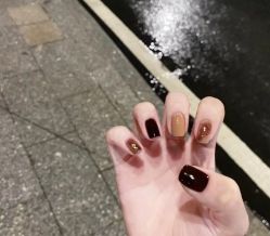 -VIVI BEAUTY  美甲美睫皮肤管理中心