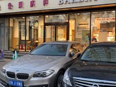 门面-金凤成祥(东直门现烤面包店)
