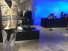 -URBAN REVIVO(荟聚中心店)