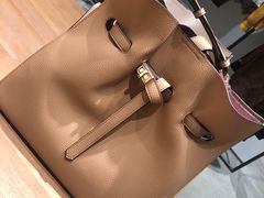 -URBAN REVIVO(西安Momopark店)