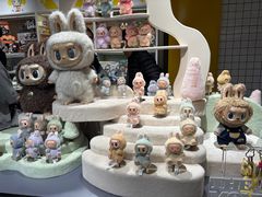 -泡泡玛特POPMART(上海环球港店)