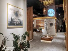 -墨居上隐·院子里火锅(峨眉店)