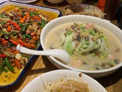 -兔槽江湖菜·重庆璧山兔(水围店)