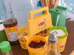 -榮泰米粉湯(Left Shop)