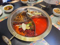 -廖掌柜·重庆鲜货火锅(上海首店)