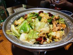 干锅手撕包菜-95号酱骨·一块豆腐(展春园西路店)