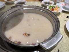 -煲大王猪肚鸡·椰子鸡火锅(红谷滩万达店)