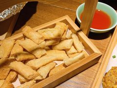 -弄堂里·寻味杭州(湖滨银泰in77C区店)