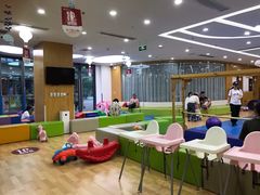 -澳洲袋鼠早教(金辉环球广场店)
