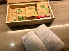 -西安大雁塔亚朵酒店