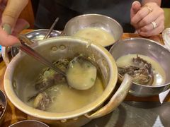 老妈特制牛尾汤-蒜香焼肉PURUSHIN(马场路店)