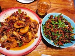 -柴窝堡22号辣子鸡·传承新疆菜