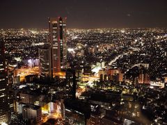 iphone_upload_pic-东京都厅舍