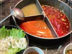 -热火朝天鲜切牛肉火锅(南强街巷店)